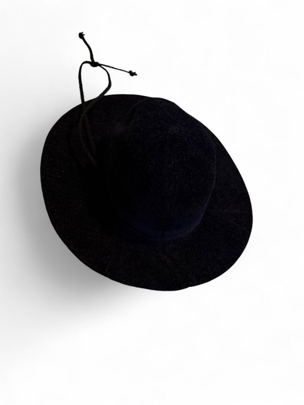 Britt’s Knits black collapsible hat